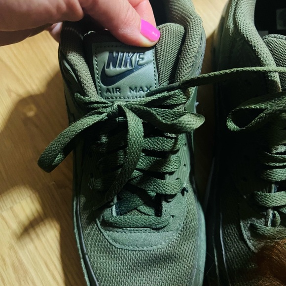 Nike Air Max 90 Essentials - Picture 7 of 8